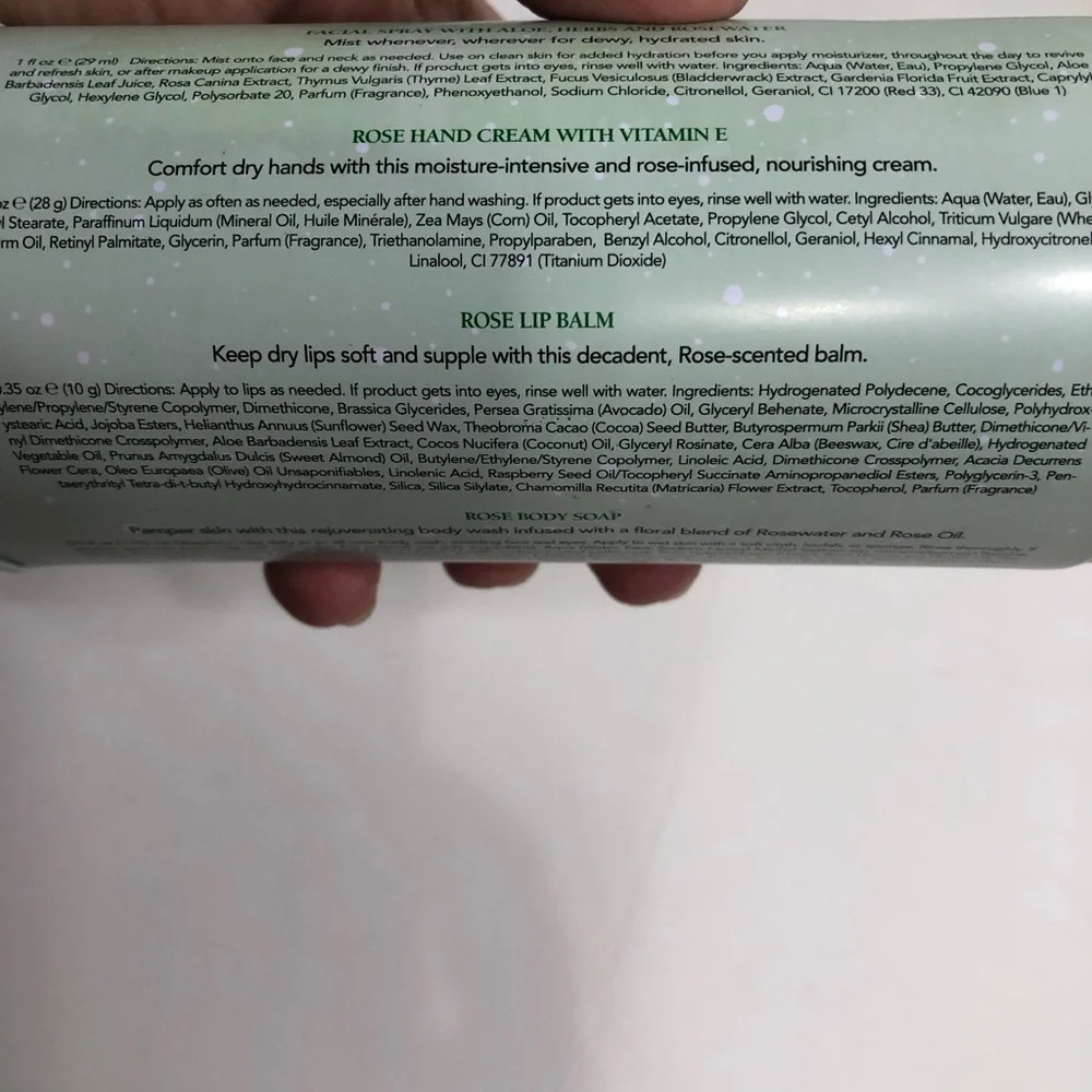 Mario Badescu winter glow essentials 4 piece essentials gift‎ set New in tin